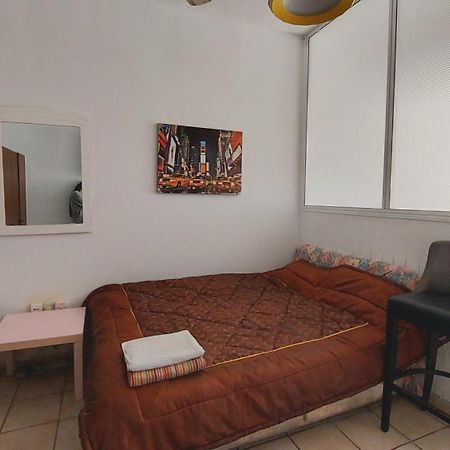 Studio Apartment Larnaca Extérieur photo