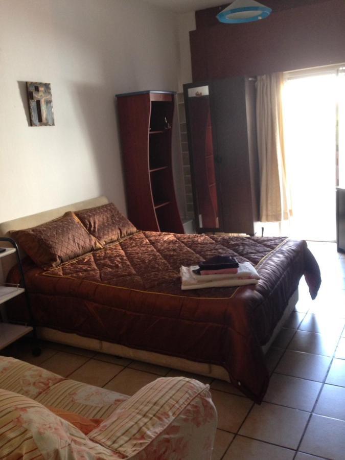 Studio Apartment Larnaca Extérieur photo