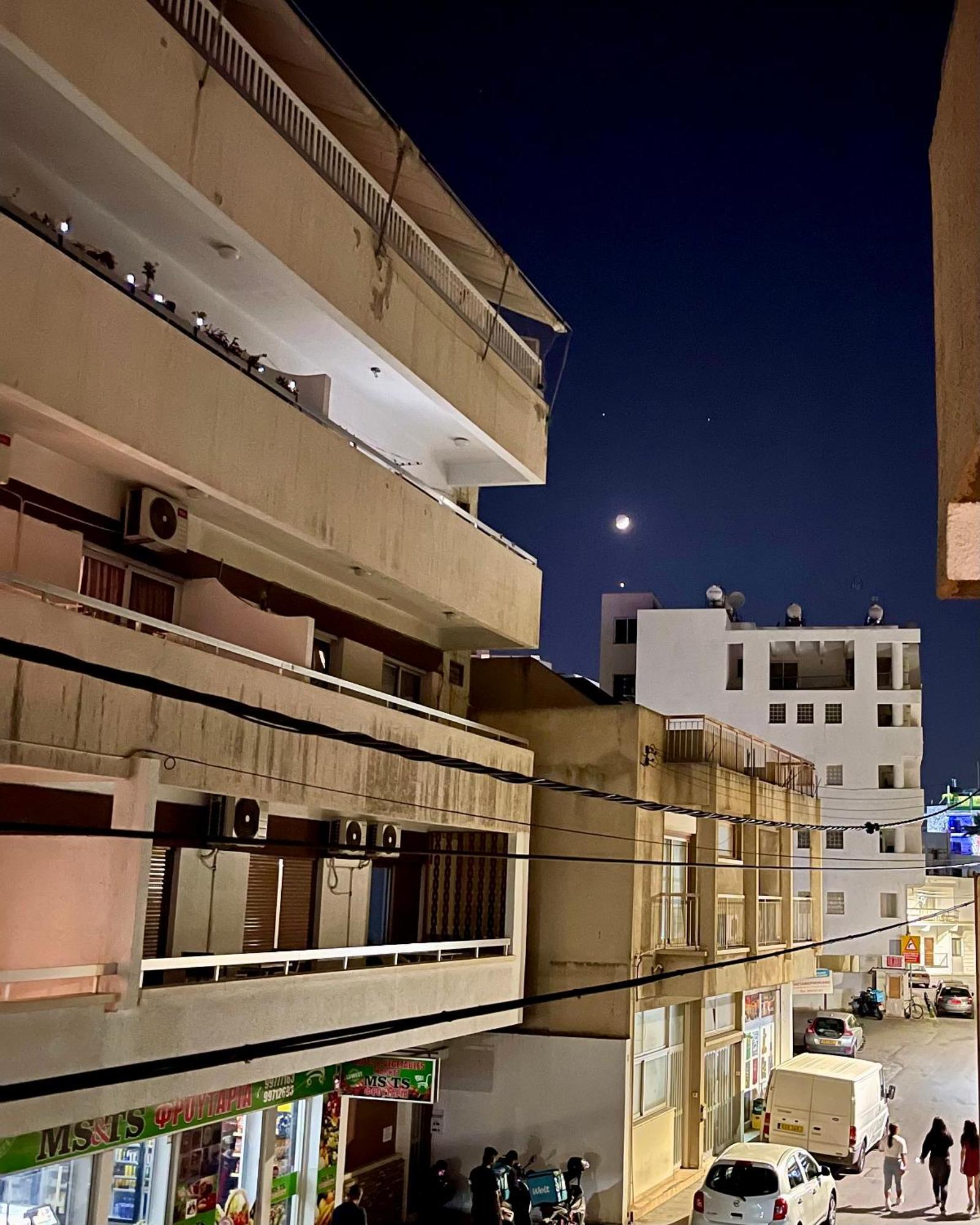 Studio Apartment Larnaca Extérieur photo