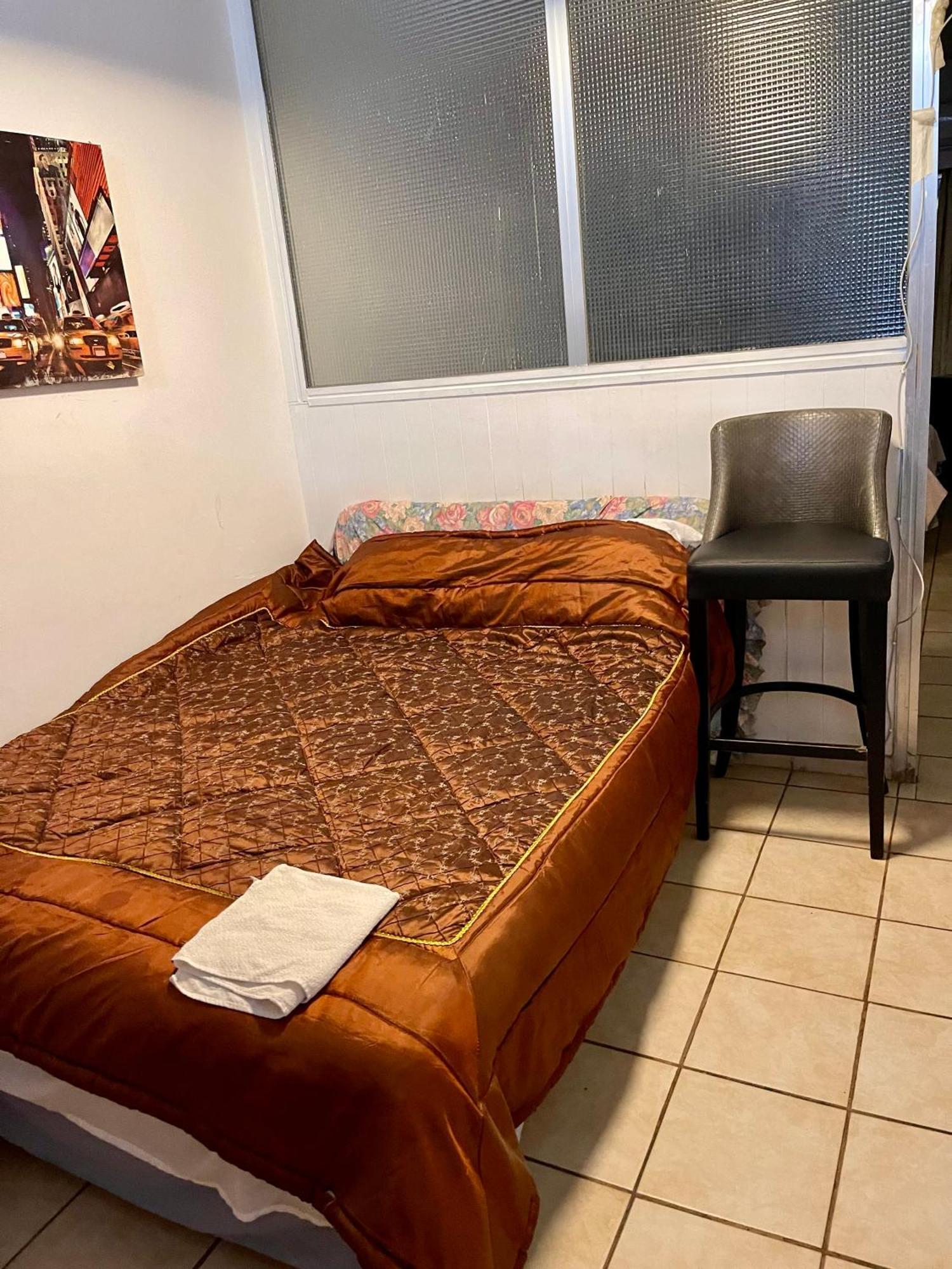 Studio Apartment Larnaca Extérieur photo