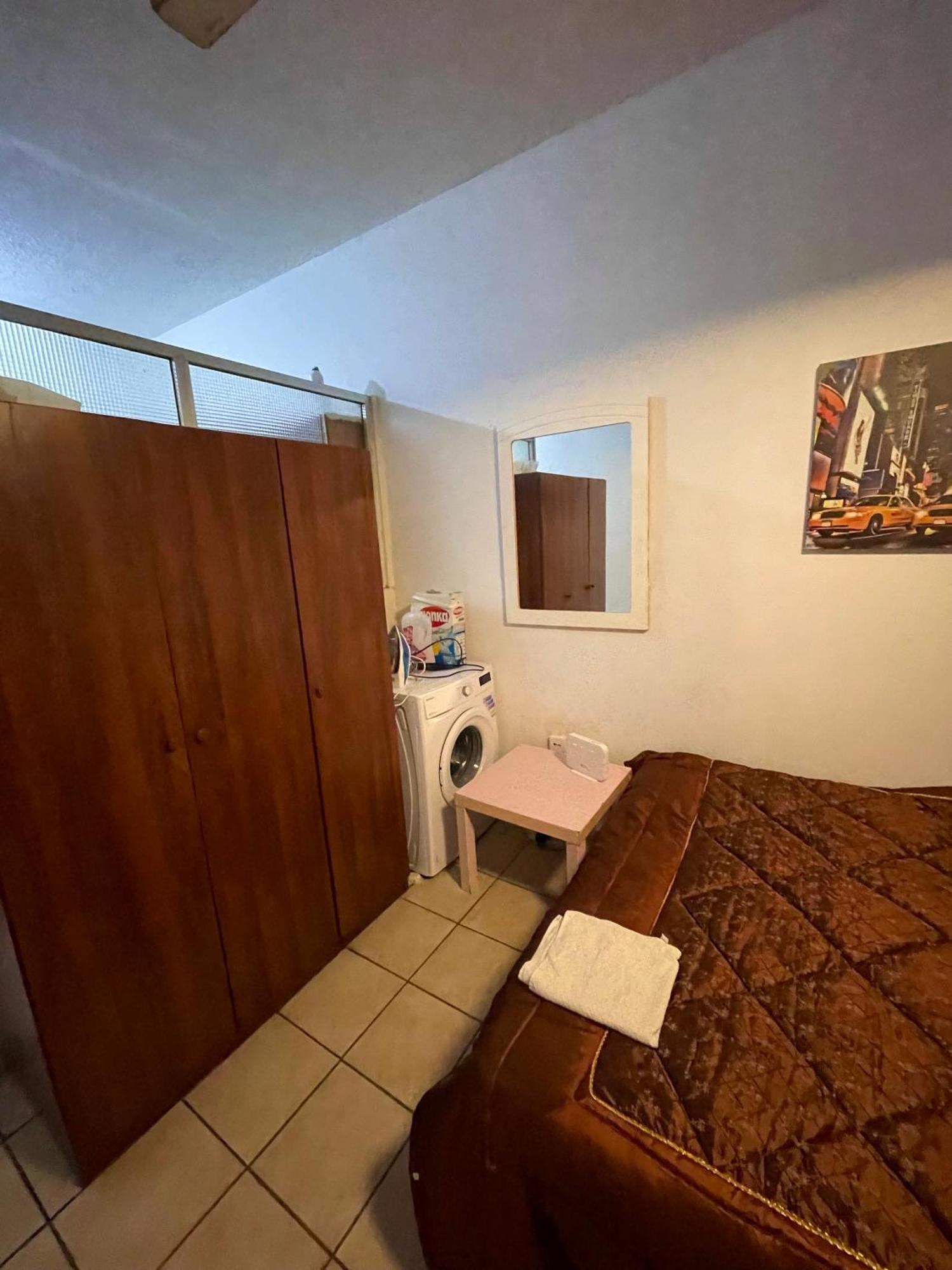 Studio Apartment Larnaca Extérieur photo